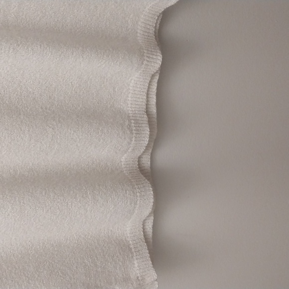 Simply Basic Close neck short sleeved Top for Women  sz 18w - Picture 5 of 6